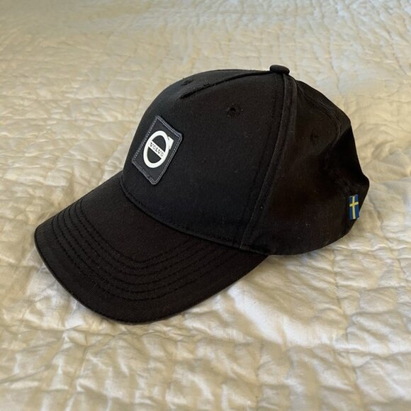 Official Volvo Black Baseball Cap Trucker Hat Cotton Adjustable Sweden - Picture 1 of 7